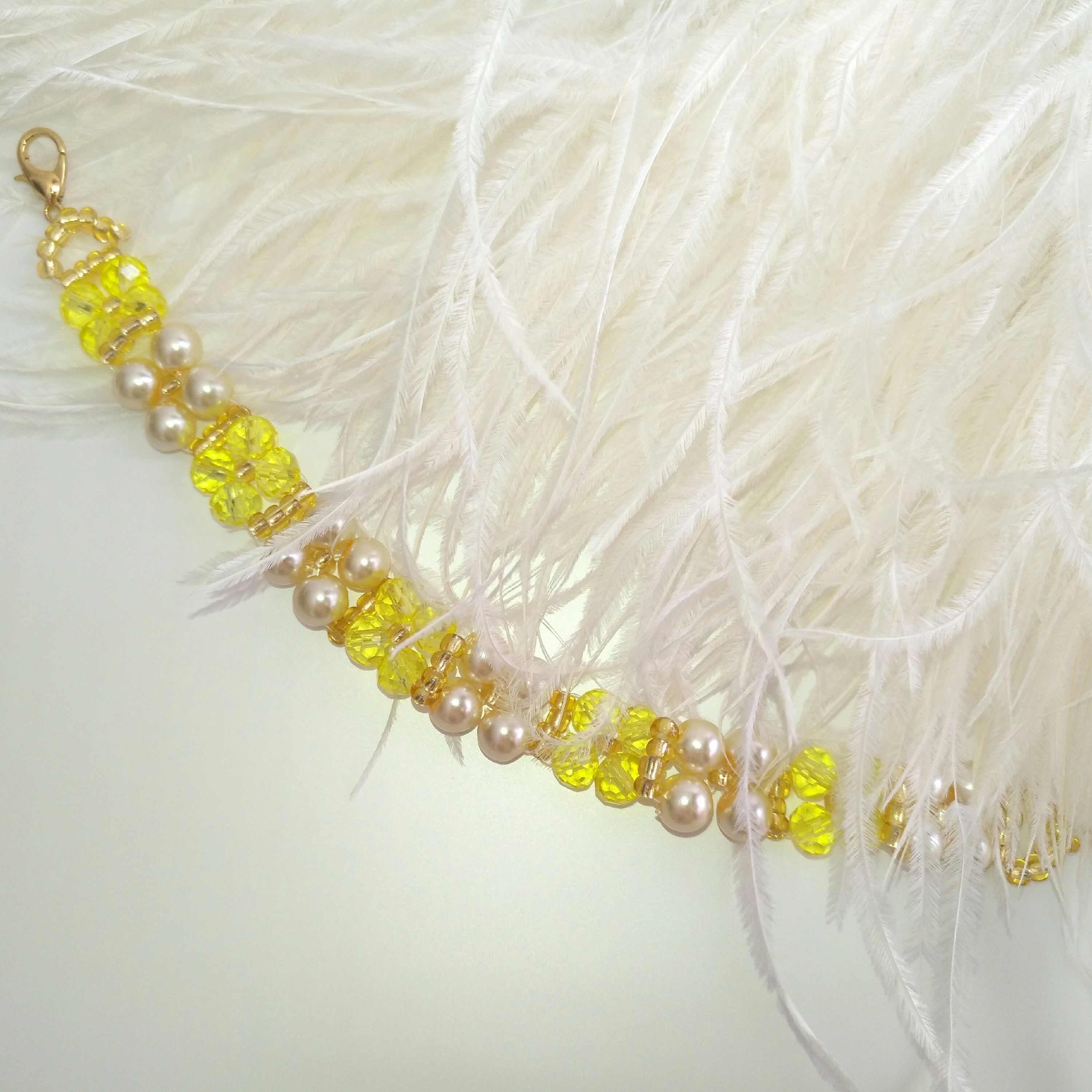 دستبند کریستال و مروارید نباتی