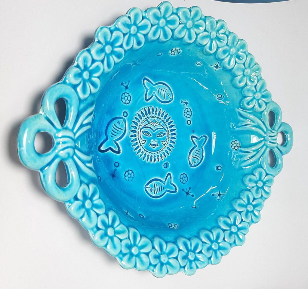 کاسه سفالی طرح خورشید و ماهی