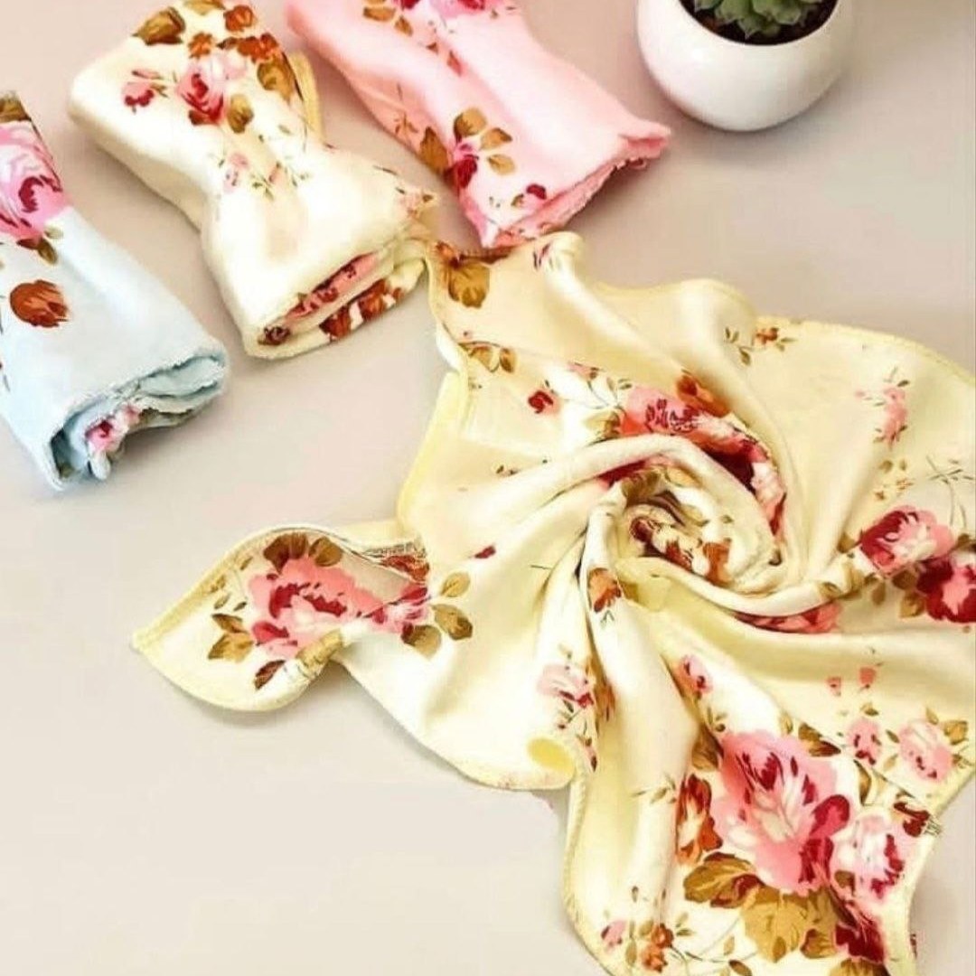 دستمال حوله ای گلدار 30  30x سه عددی