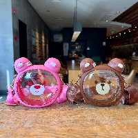 قمقمه  خرسی  دو  کاره

با جنس اکرولیک و دور سیلیکونی نشکن