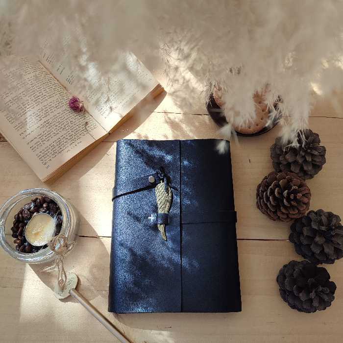 هدیه،دفتر دستساز چرم کایرا،دفتر برنامه ریزی