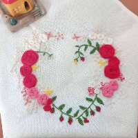 دستمال تزئینی گلدوزی