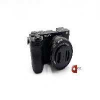 دوربین بدون آینه سونی Sony Alpha a6700 kit 16-50mm کاکرده ( 13000 شات )