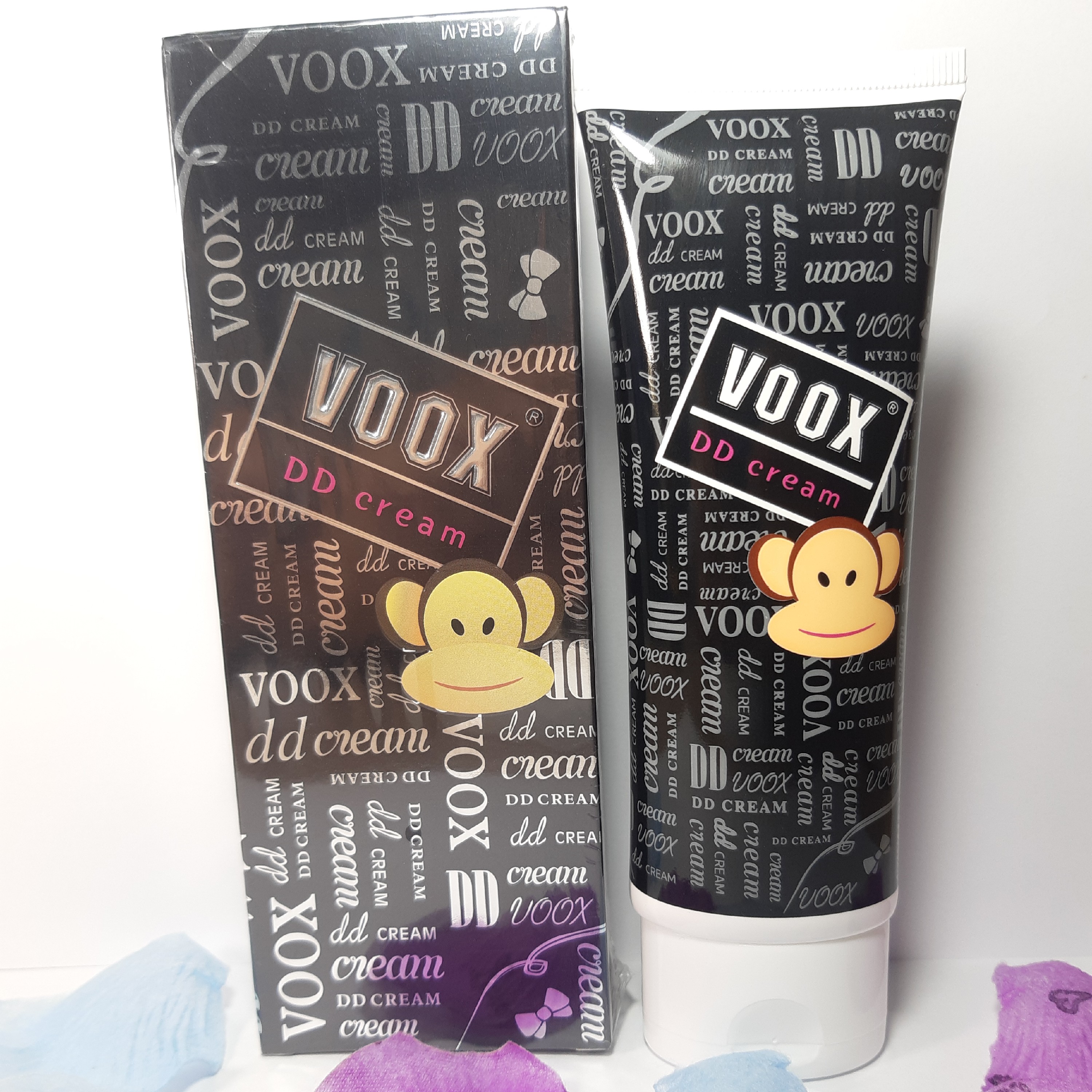 کرم روشن کننده و مرطوب کننده  ووکس voox(آرایشی بهداشتی الماس)