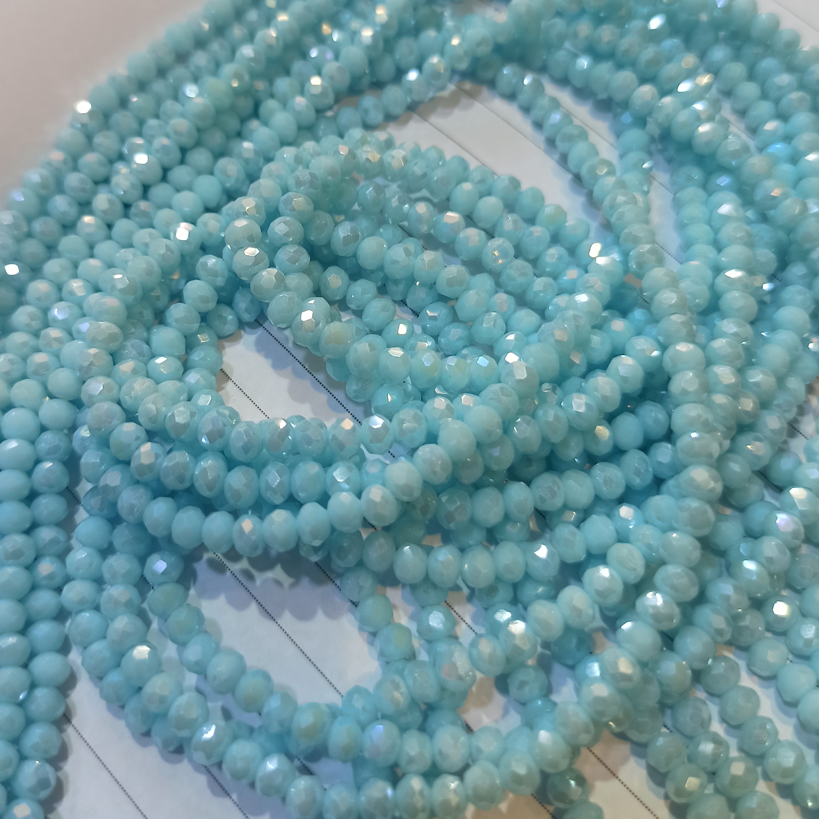 کریستال سایز 4 فیروزه ای  مات
بسته بندی 10 بندی
قیمت هر بند 11.000
قیمت بسته 110.000