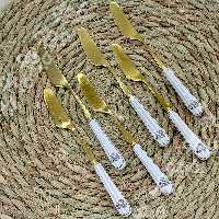 سرامیک قلبی سفید طلایی کارد کره