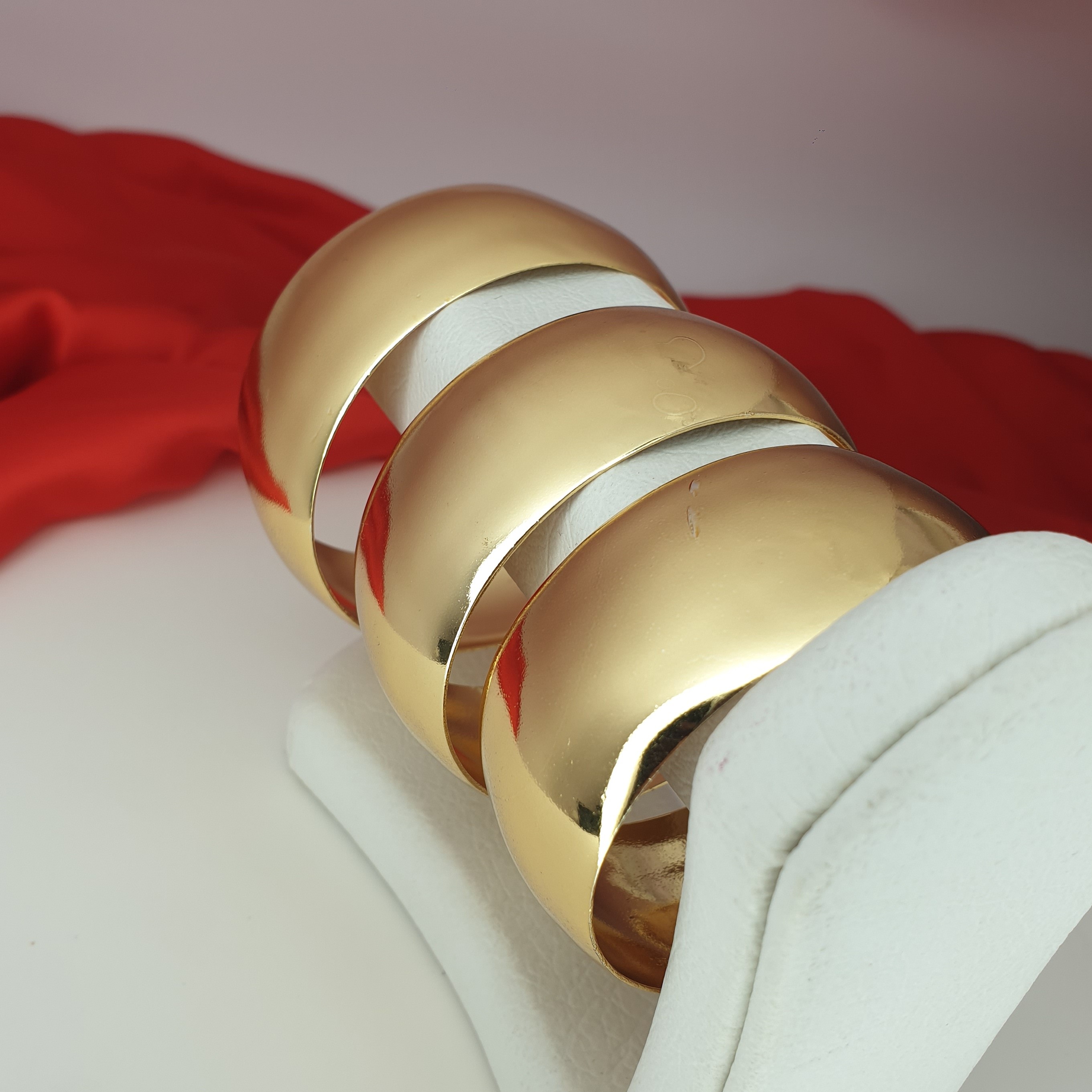 تکپوش طرح طلا  استیل طلایی 