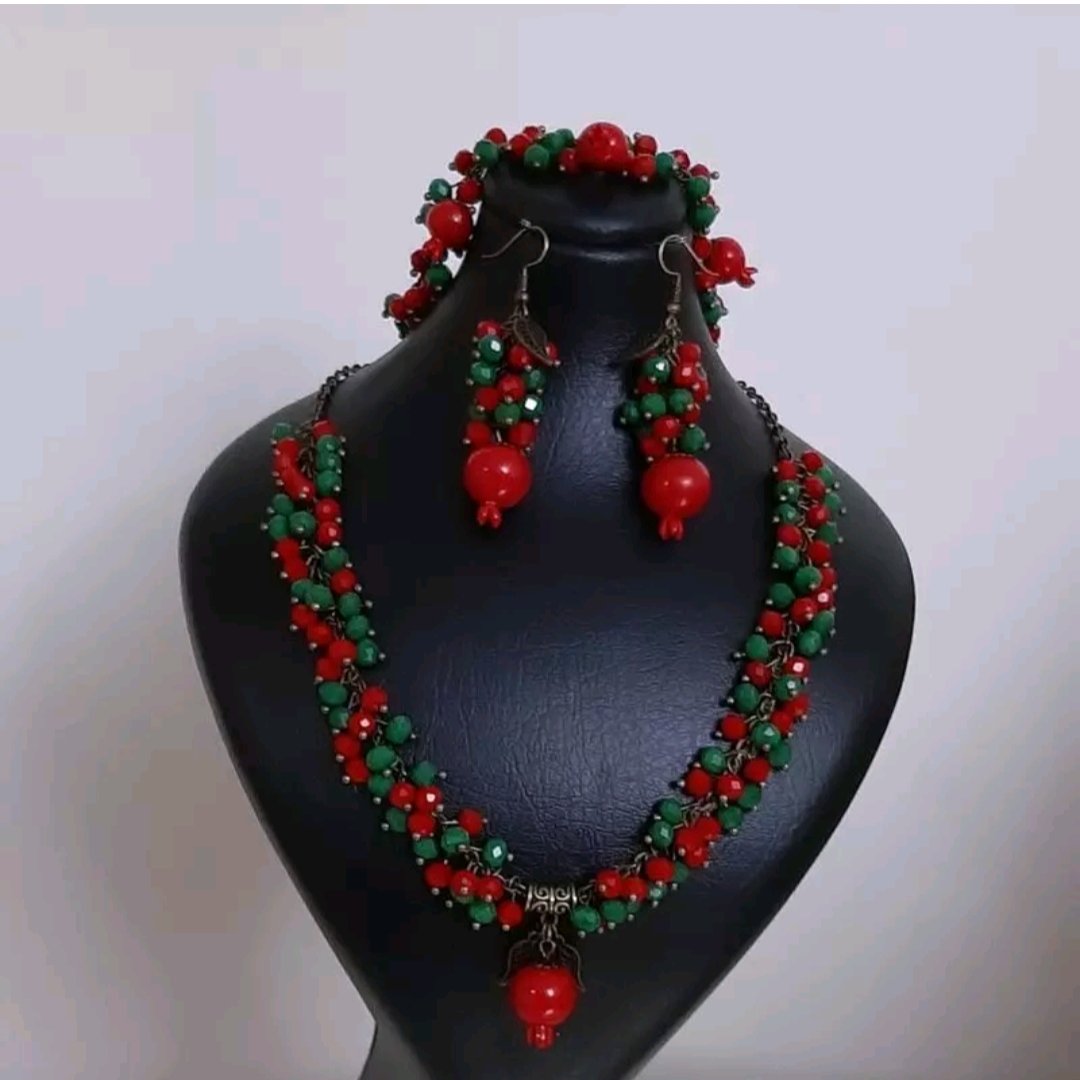 ست یلدایی انار