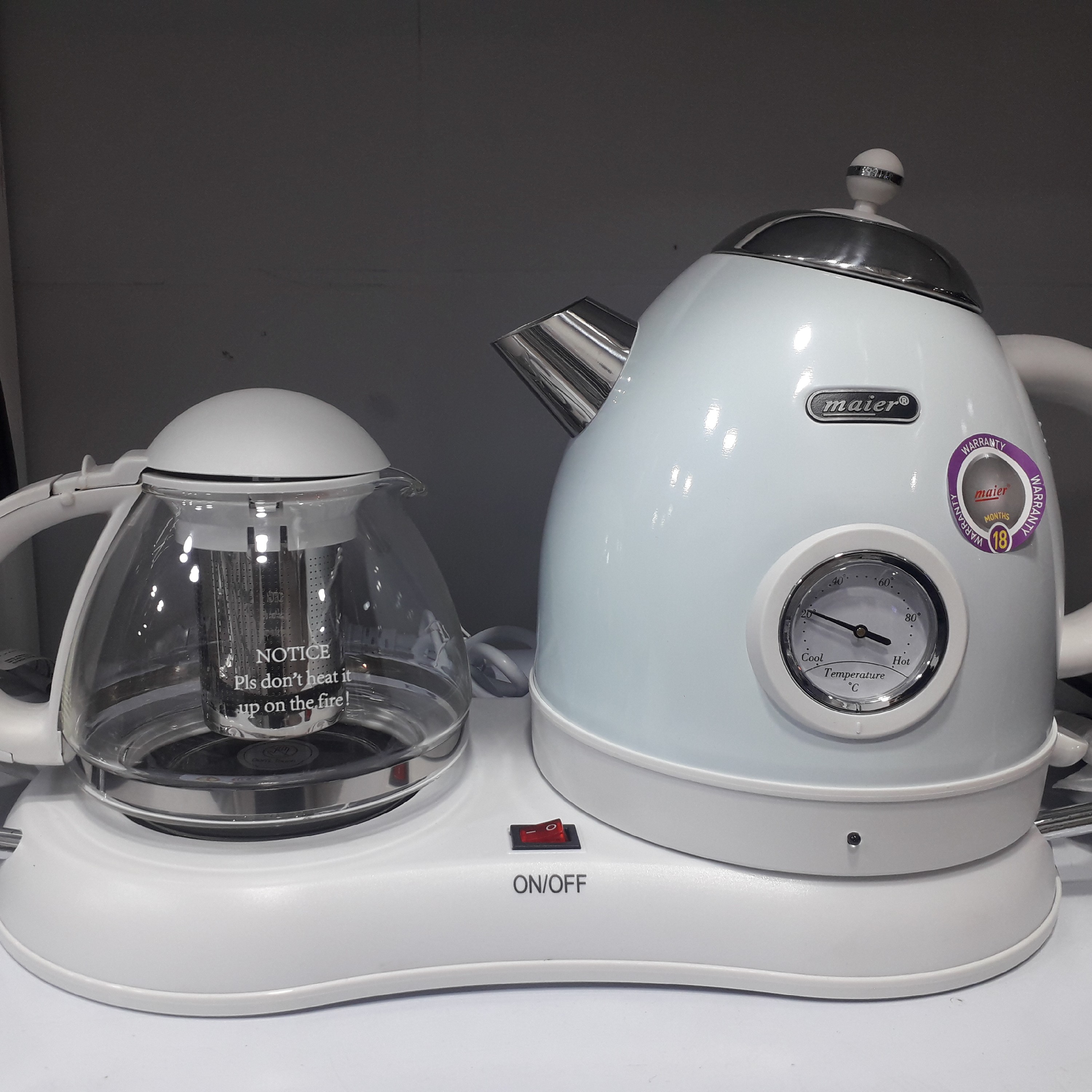 چایساز مایر کنار هم