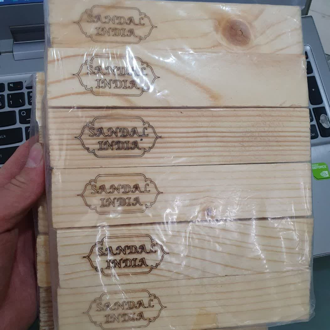 چوب صندل سفید اصل مارک دار 250 گرم 