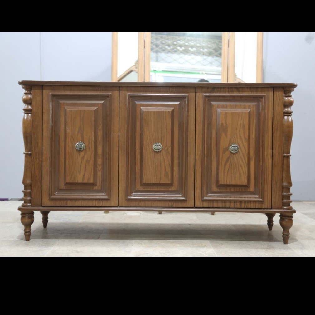 کنسول بسیار زیبا سه درب