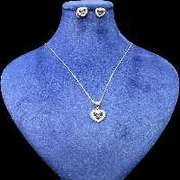 نیمست نقره طرح چنل شامل گردنبند و گوشواره