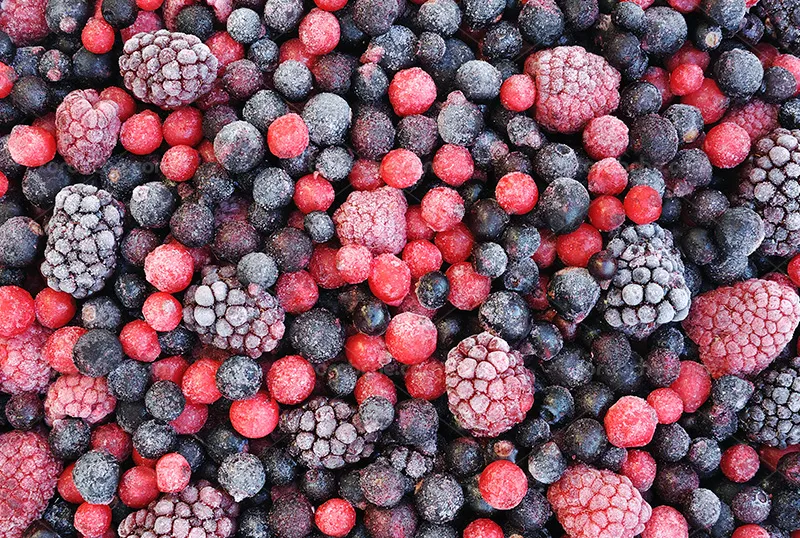 عکس تمشک و بلوبری یخ زده | گرافیک با طعم تربچه