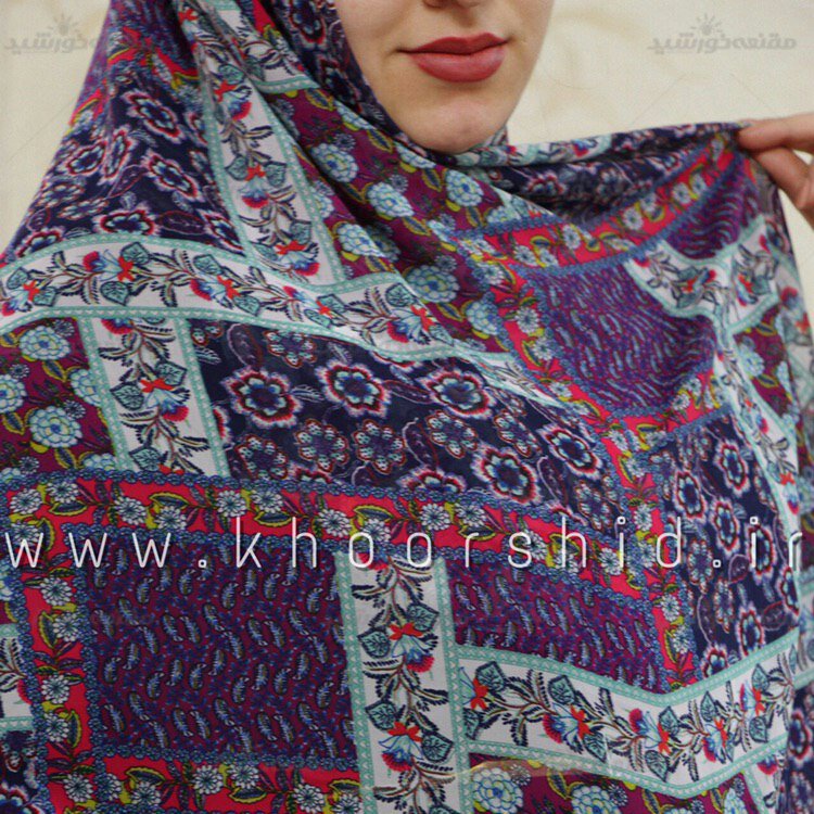 ست روسری و ساق دست طرح دار حریر