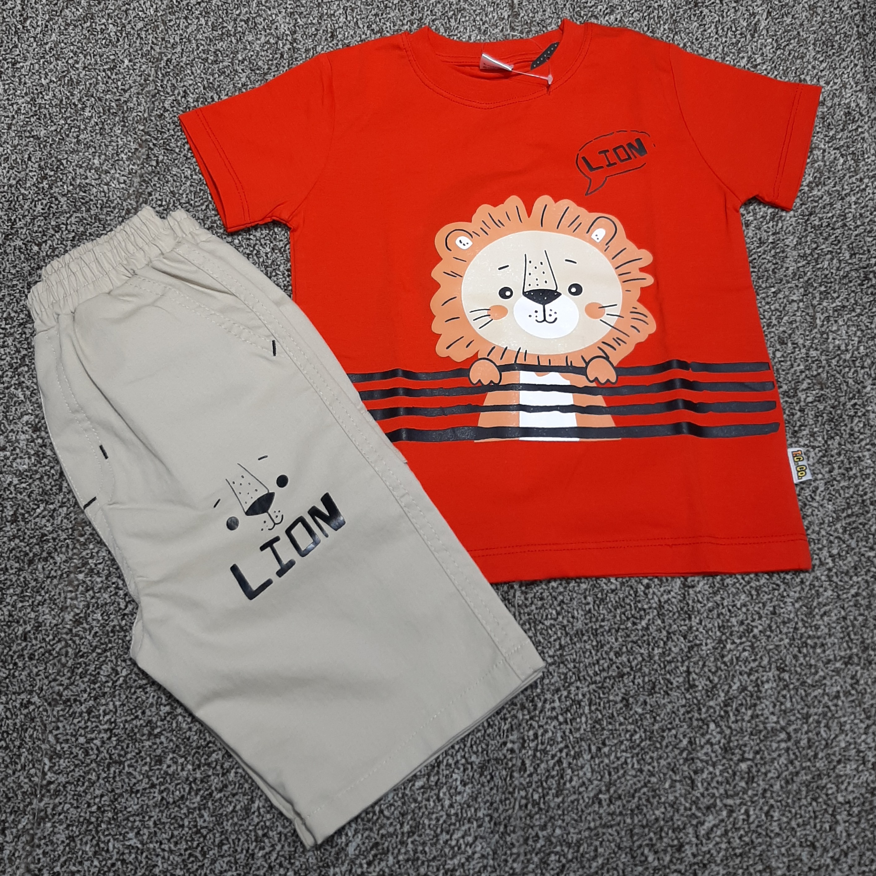 تیشرت و شلوارک پسرانه مدل (شیر)کد 20311 رنگ قرمز با ارسال فوری و رایگان 