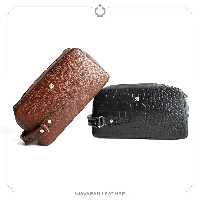 کیف دستی مردانه چرم طبیعی دست دوز مدل شروین - خانه چرم نیاوران