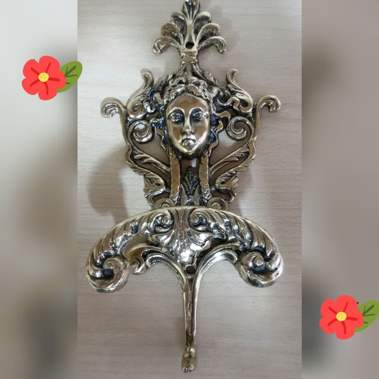 جاحوله ای برنزی