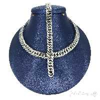 ست گردنبند و دستبند کارتیر نقره ای