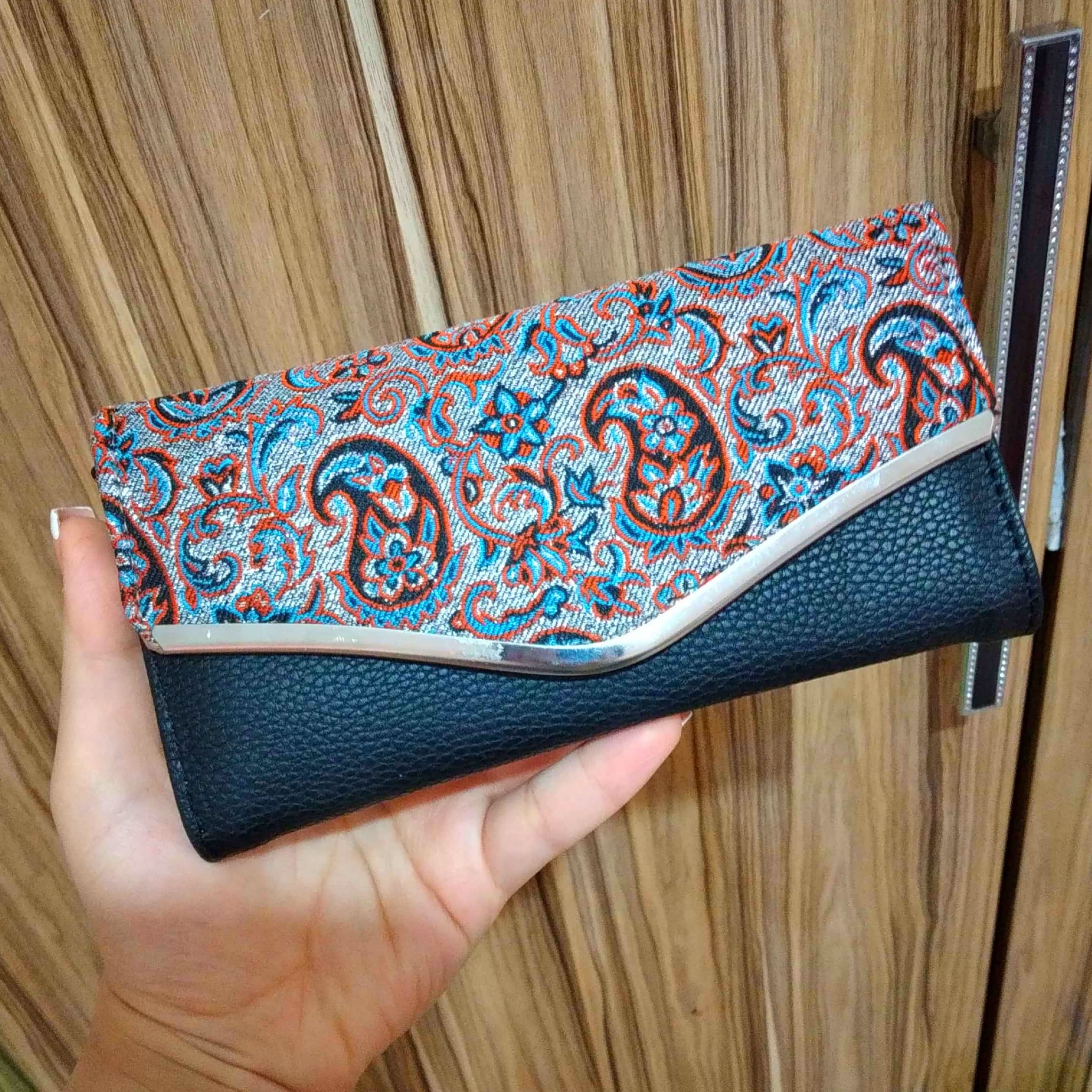 کیف پول چرم اصفهان