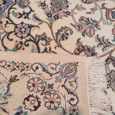 فرش دستباف چهارمتری مدل نایین