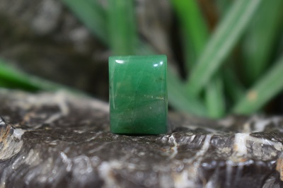 جید سبز مستطیلی