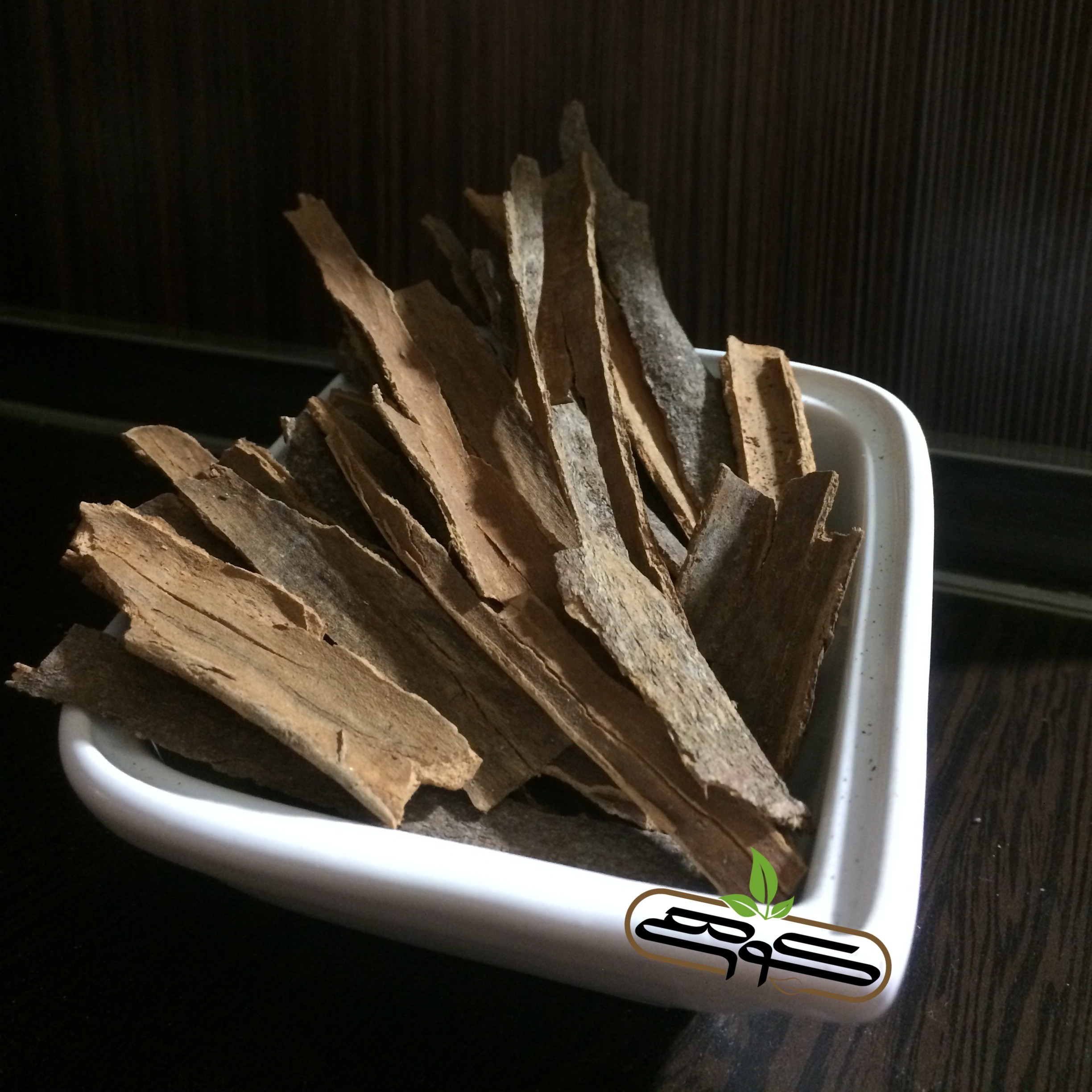 چوب دارچین گلسرخی درجه 1 100گرمی