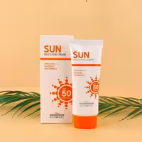 ضد آفتاب  روشن کننده و ضدچروک فوداهولیک Foodaholic Multi Sun Cream SPF50 حجم 70 میل