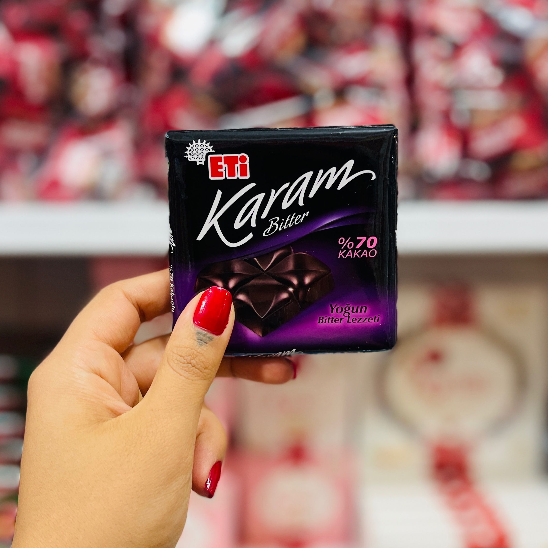 شکلات تلخ اتی 