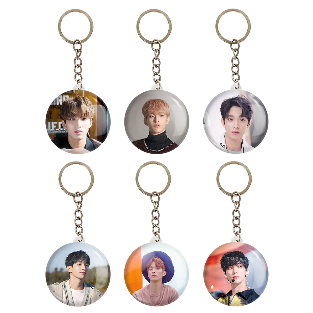 جاکلیدی خندالو مدل دی کی گروه سونتین Seventeen کد 1296A مجموعه 6 عددی