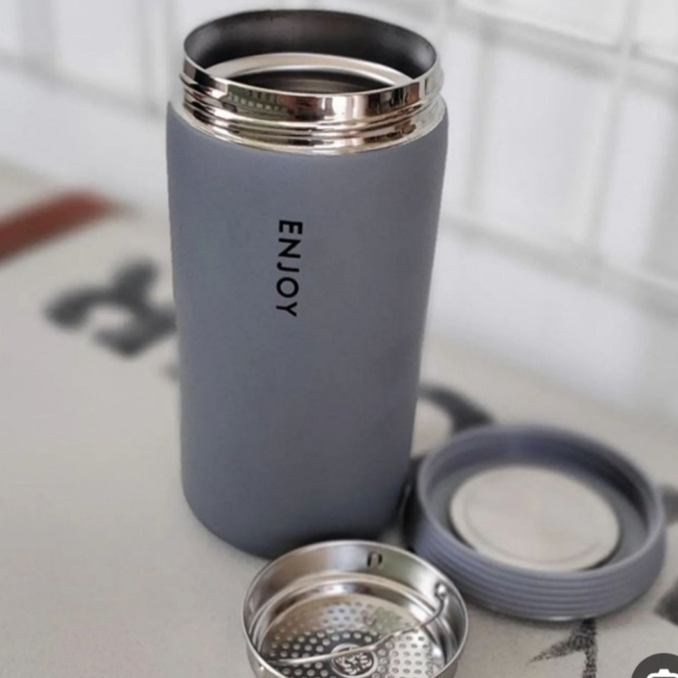 ماگ فانتزی enjoy مدل دربدار  درب پیچی دارای صافی حجم350