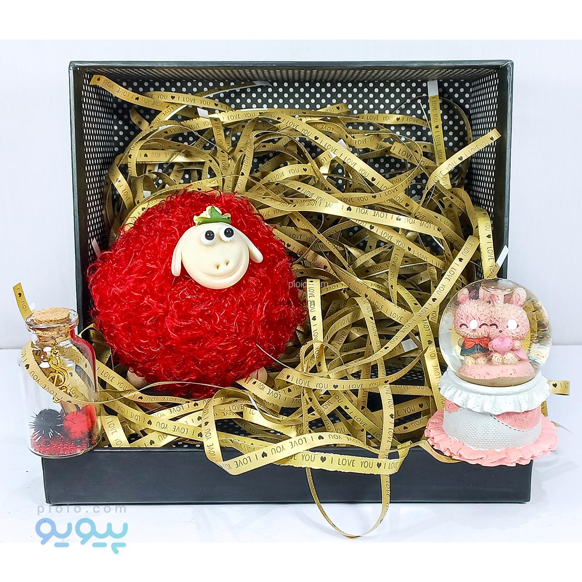 باکس کادو آماده بامزه با عروسک بره قرمز