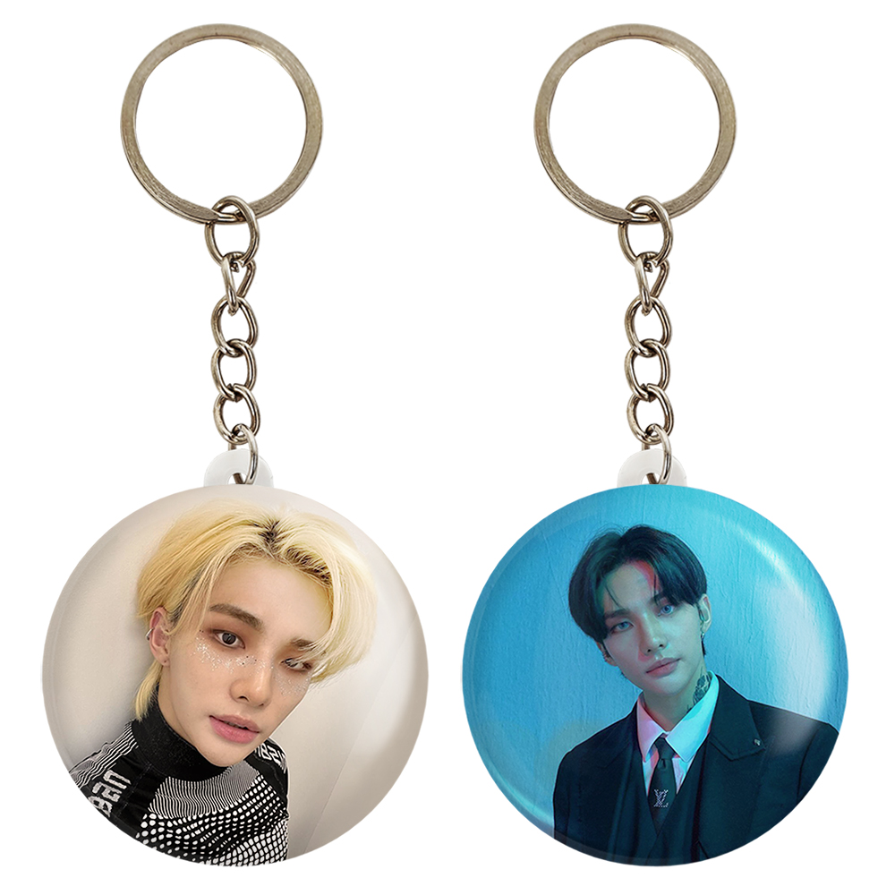 جاکلیدی خندالو مدل هیونجین گروه استری کیدز کد 1695816954 مجموعه 2 عددی