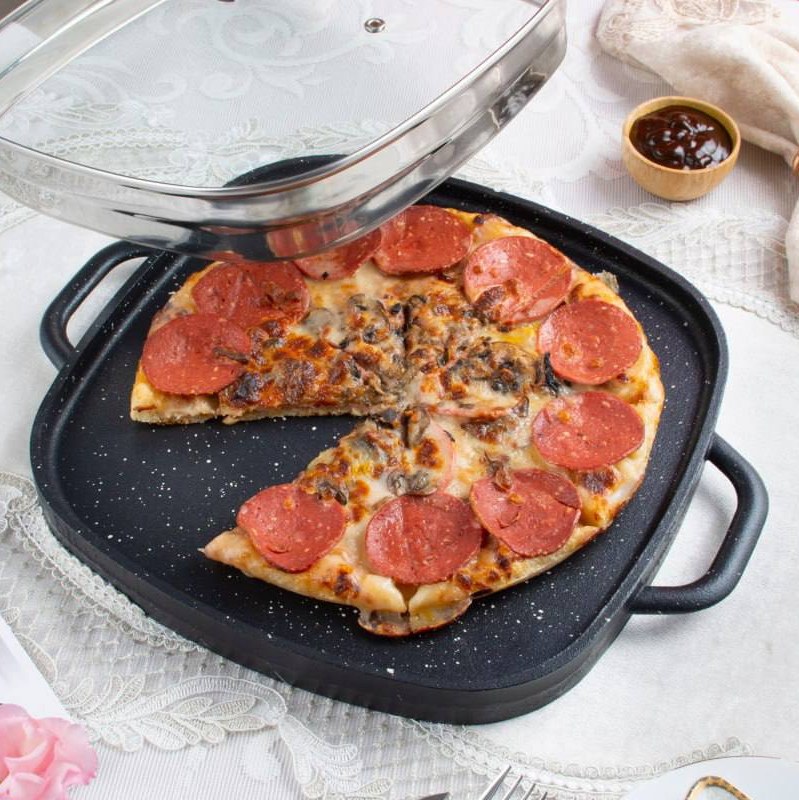 تابه گریل چدنی مربع دورو سایز 28 (فروش عمده هر پارت 50 عدد )