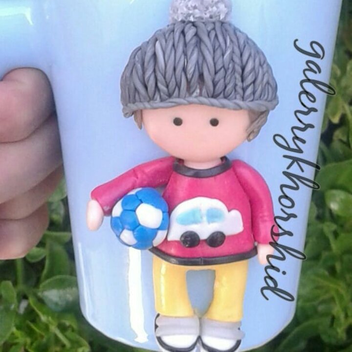 ماگ عروسکی خمیری پسر فوتبالیست