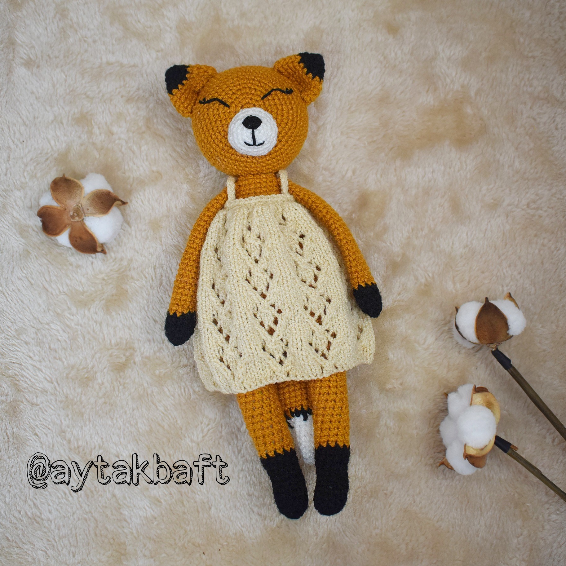 عروسک روباه بافتنی(روبو)