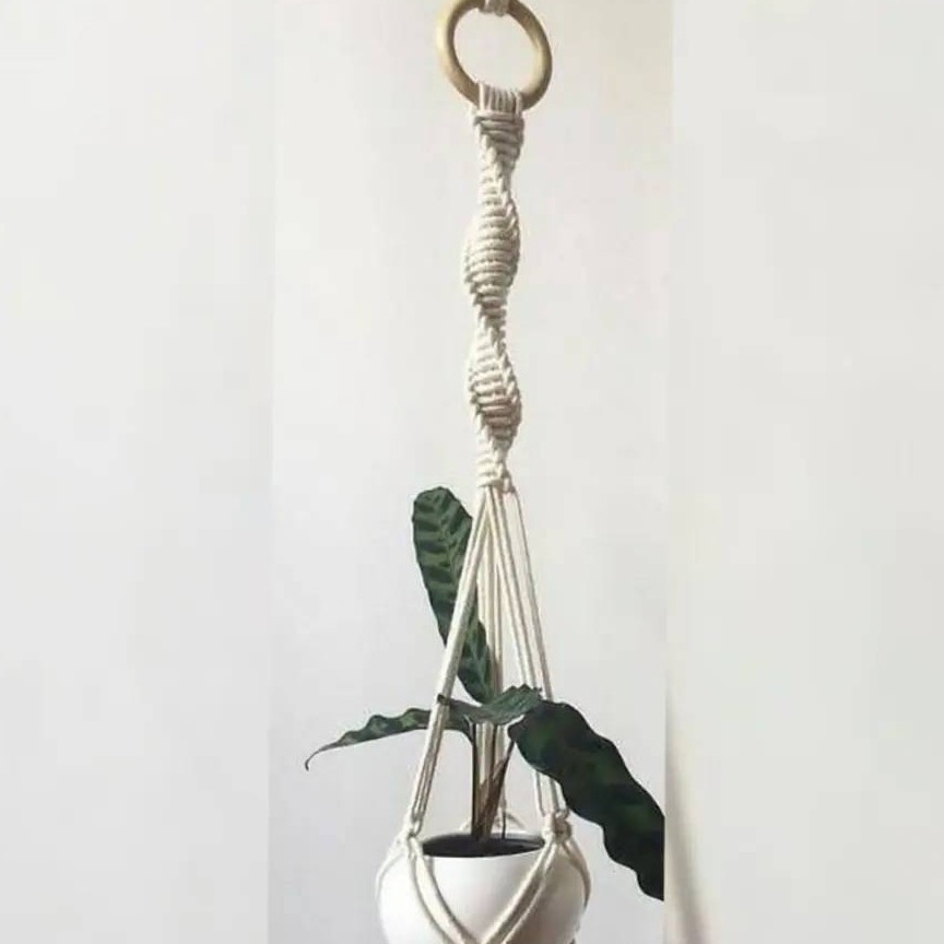 آویز گلدان مکرومه در ابعاد مختلف