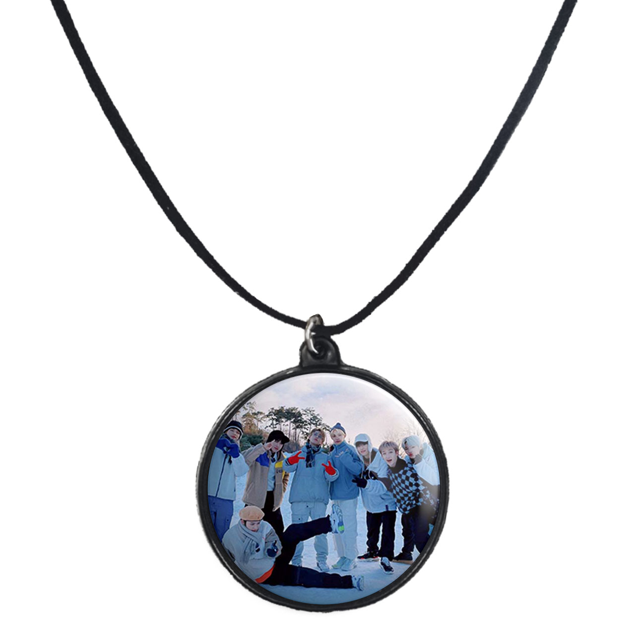 گردنبند پرمانه طرح straykids کد pmb.12157 مدل دو طرفه