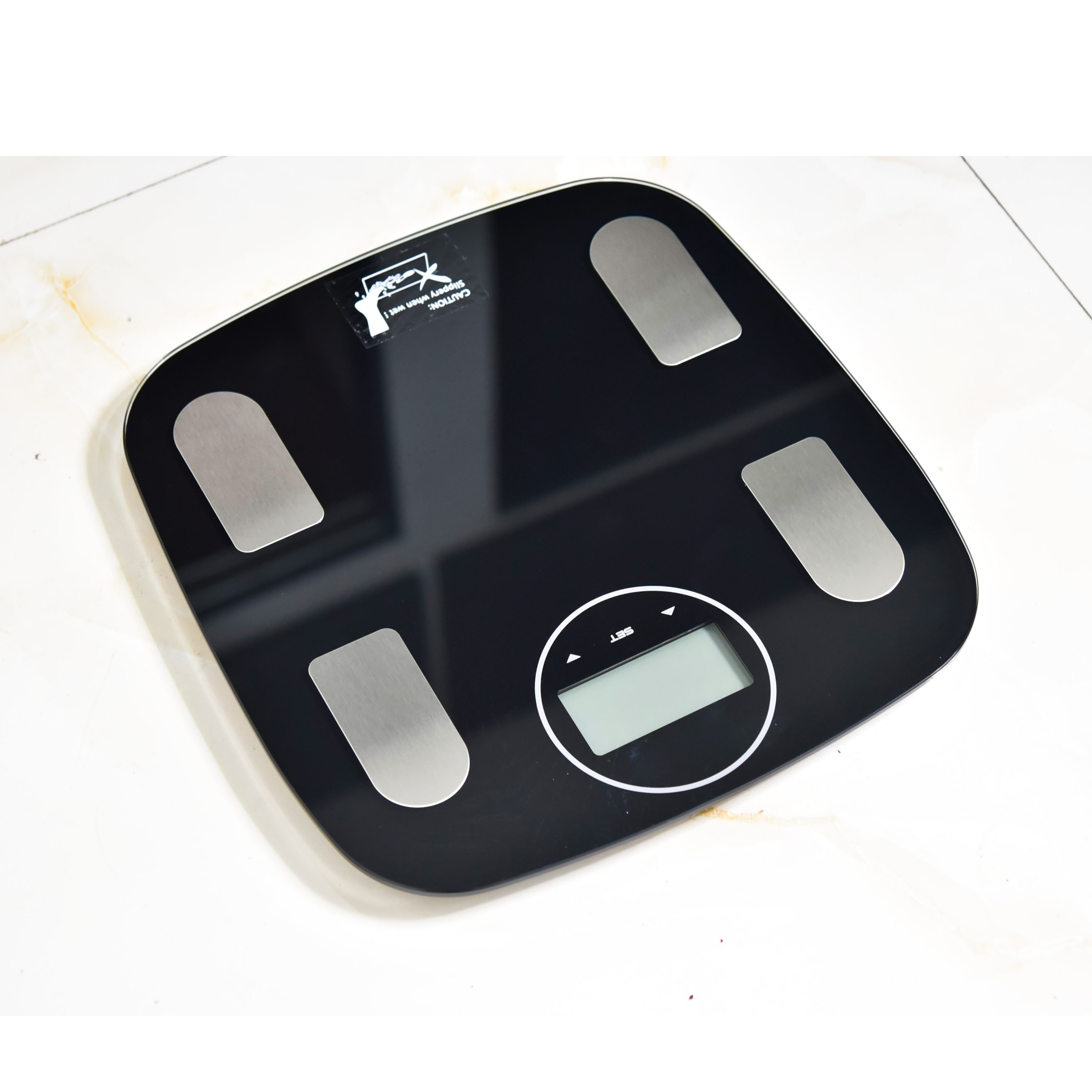 ترازوی دیجیتالی وزن مدل شیشه ایی مشکی یونیک کد 6511