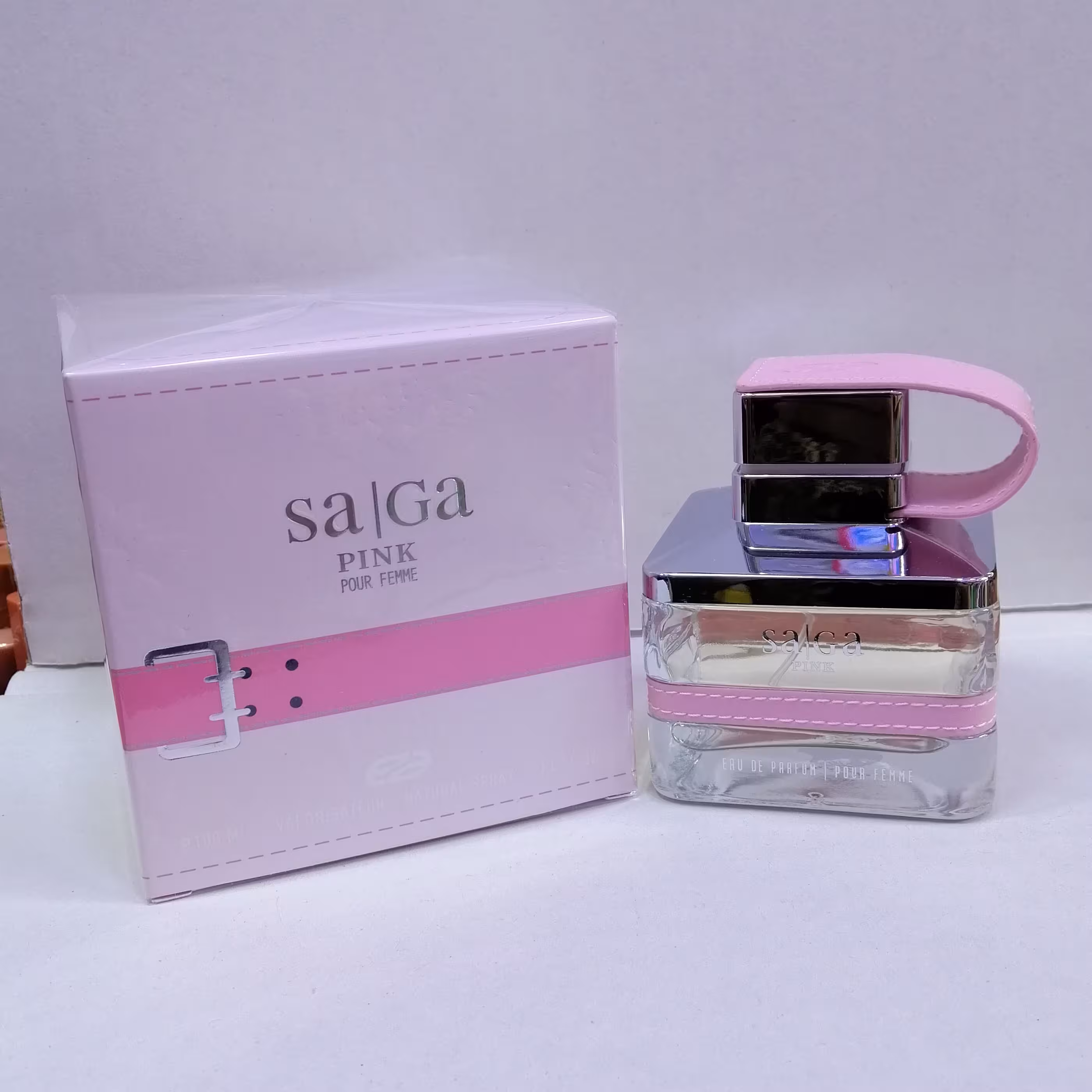 عطر ادکلن ساگا پینک صورتی