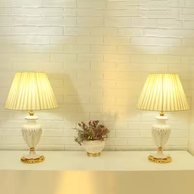 آباژور رومیزی مدل آروا 