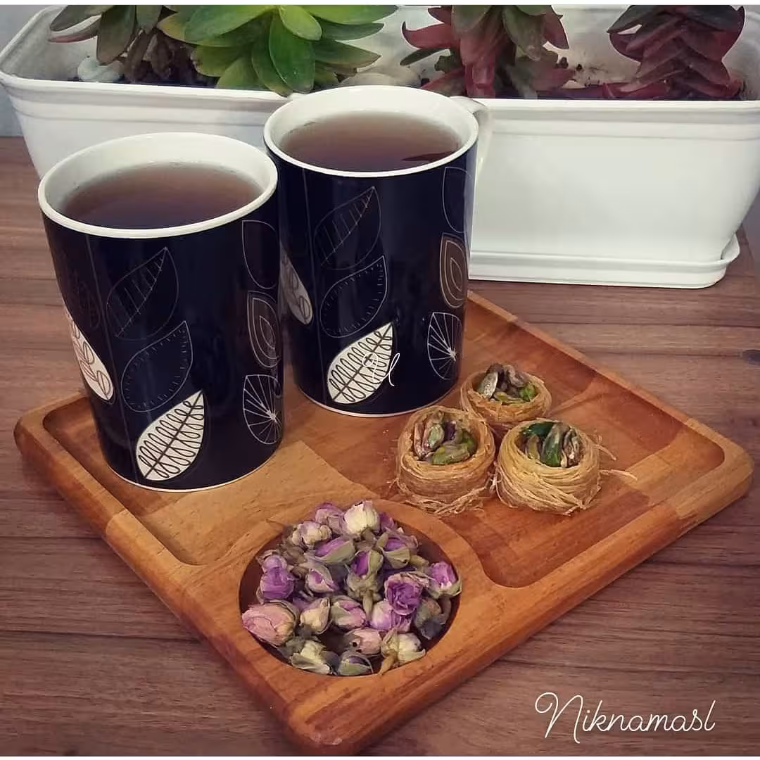 سینی مربع با جای فنجان یا سس