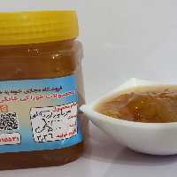 مربای خانگی زردآلو در ظرف 500 گرمی تهیه شده از زردآلوی تازه امسالی