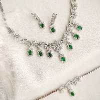 سرویس نقره طرح زمرد،عیار925،وزن38،بسیار زیبا و با کیفیت