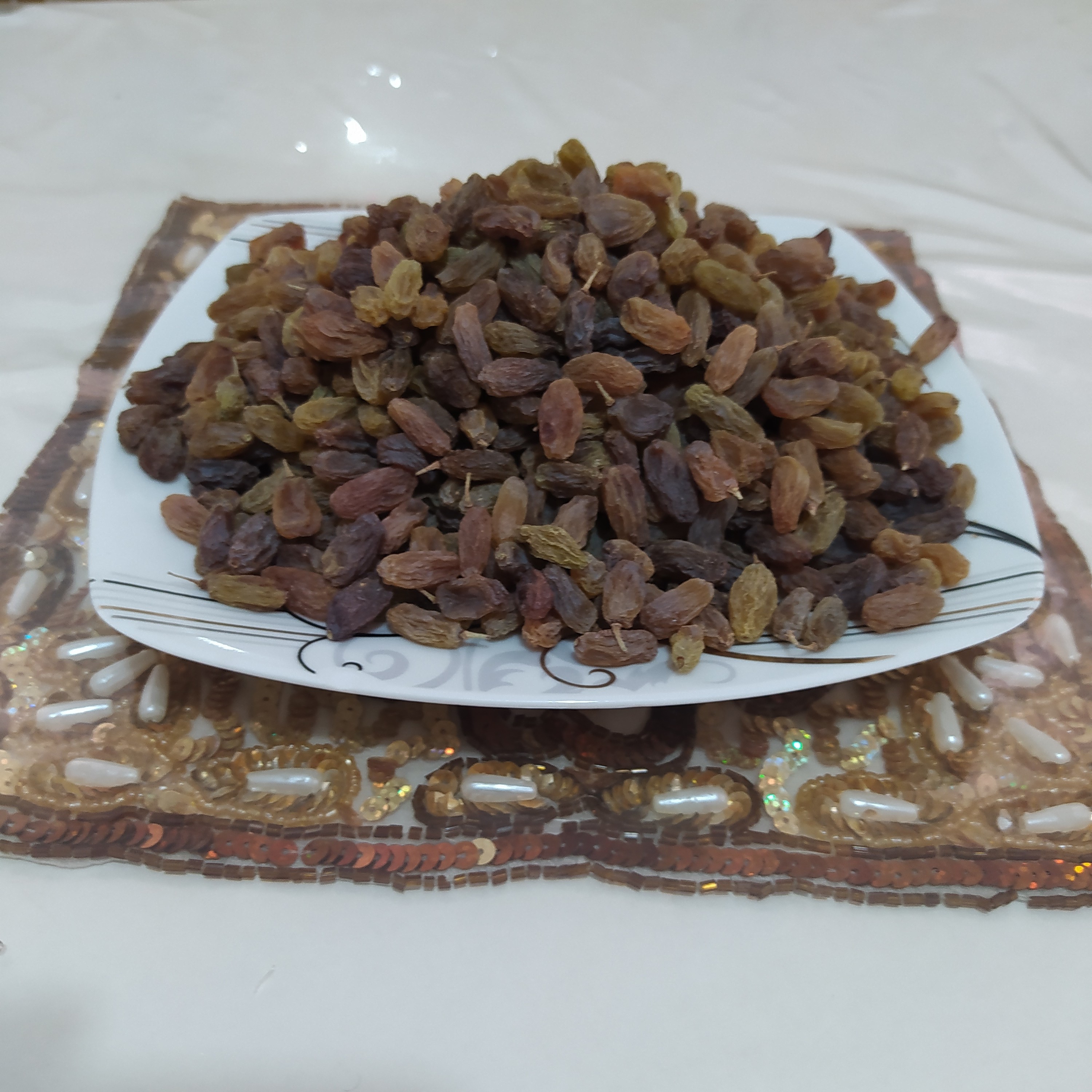 کشمش سایه خشک