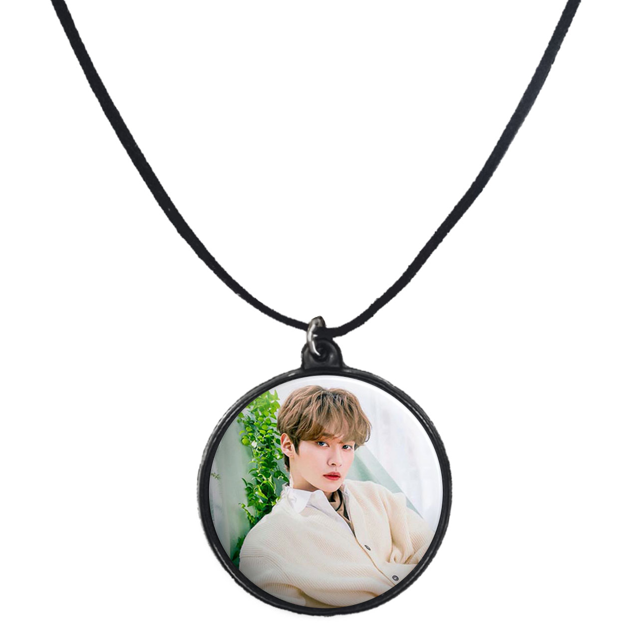 گردنبند پرمانه طرح straykids کد pmb.12246 مدل دو طرفه