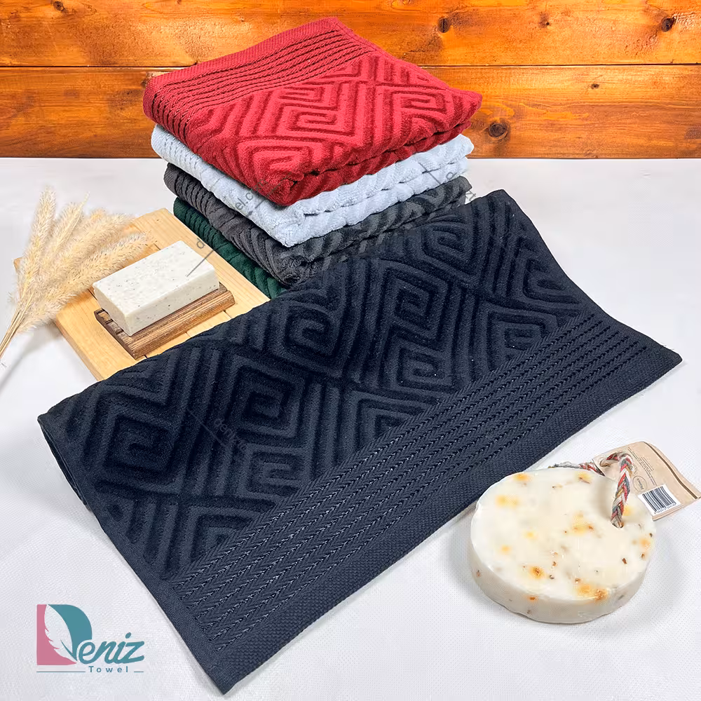 حوله دستی MAESTA رنگ مشکی
