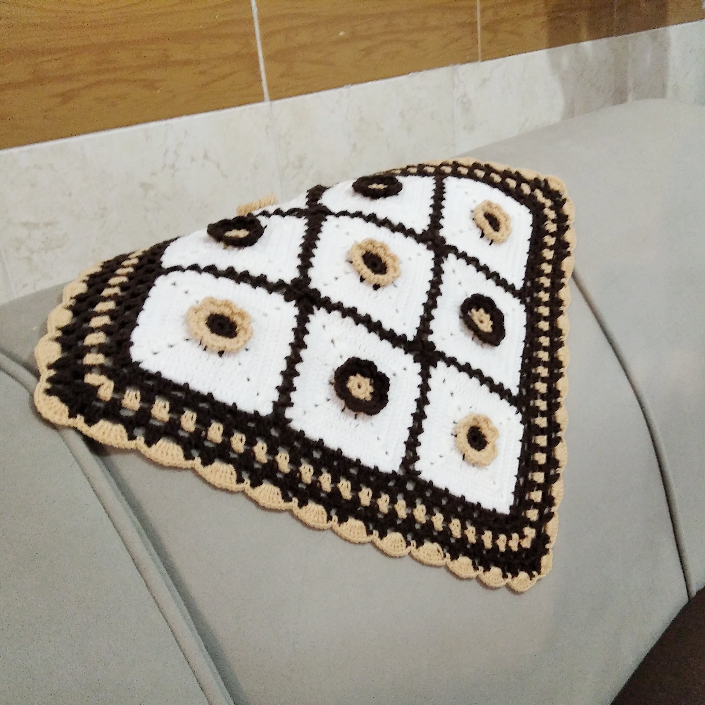 رانر مبل گل برجسته شیک و زیبا مناسب دو عددی