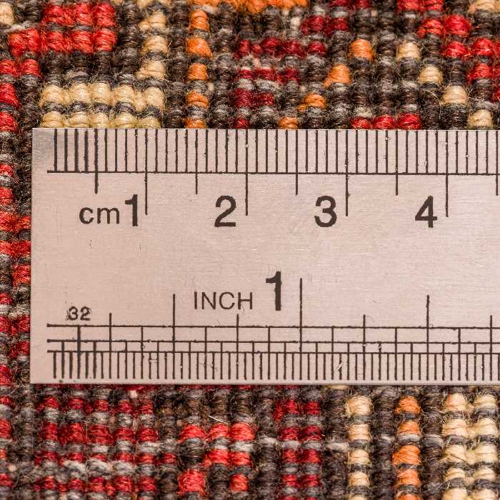 فرش دستبافت دو و نیم متری مدل نقشه بلوچ  کد 72.1128