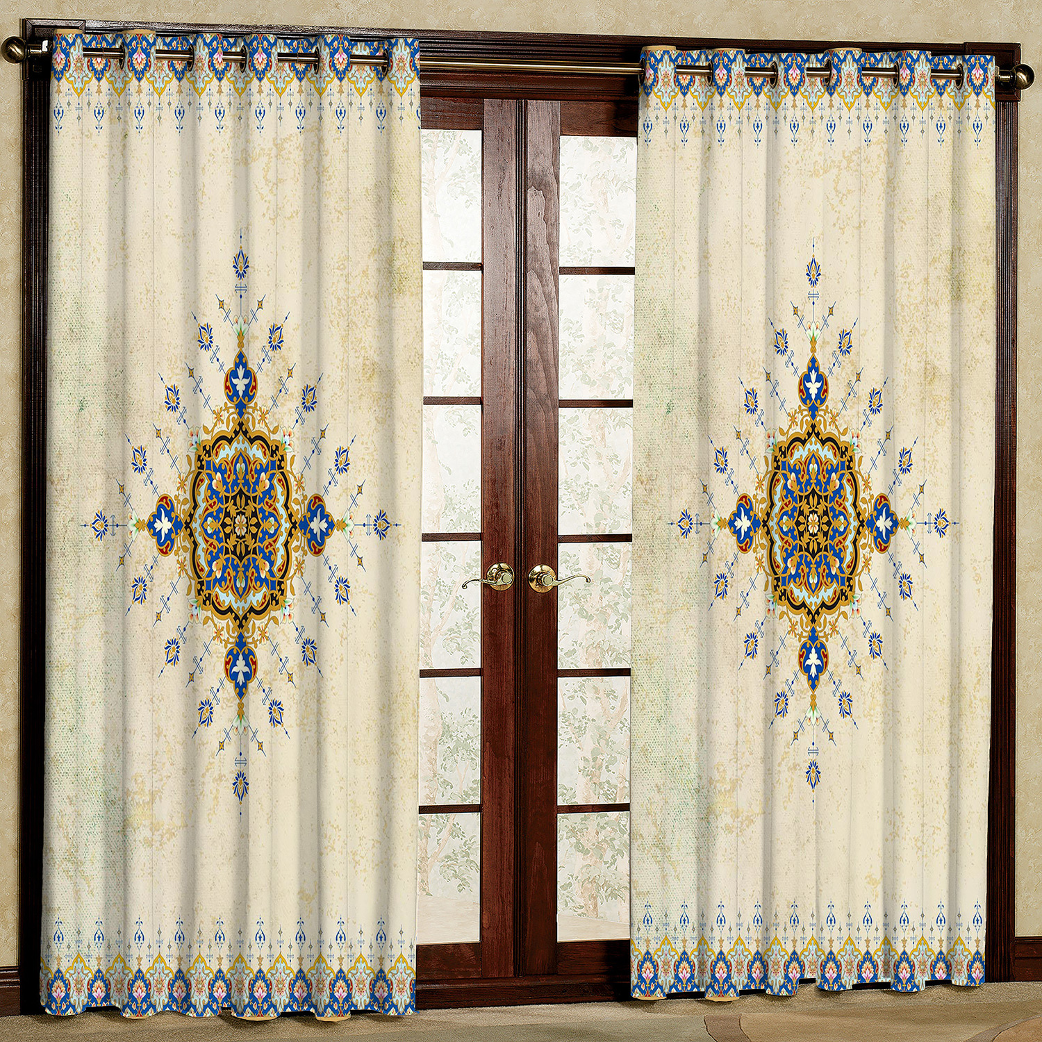 پرده مدل گلدار مخمل پانچی کد 1298 سایز 200x140 سانتی متر