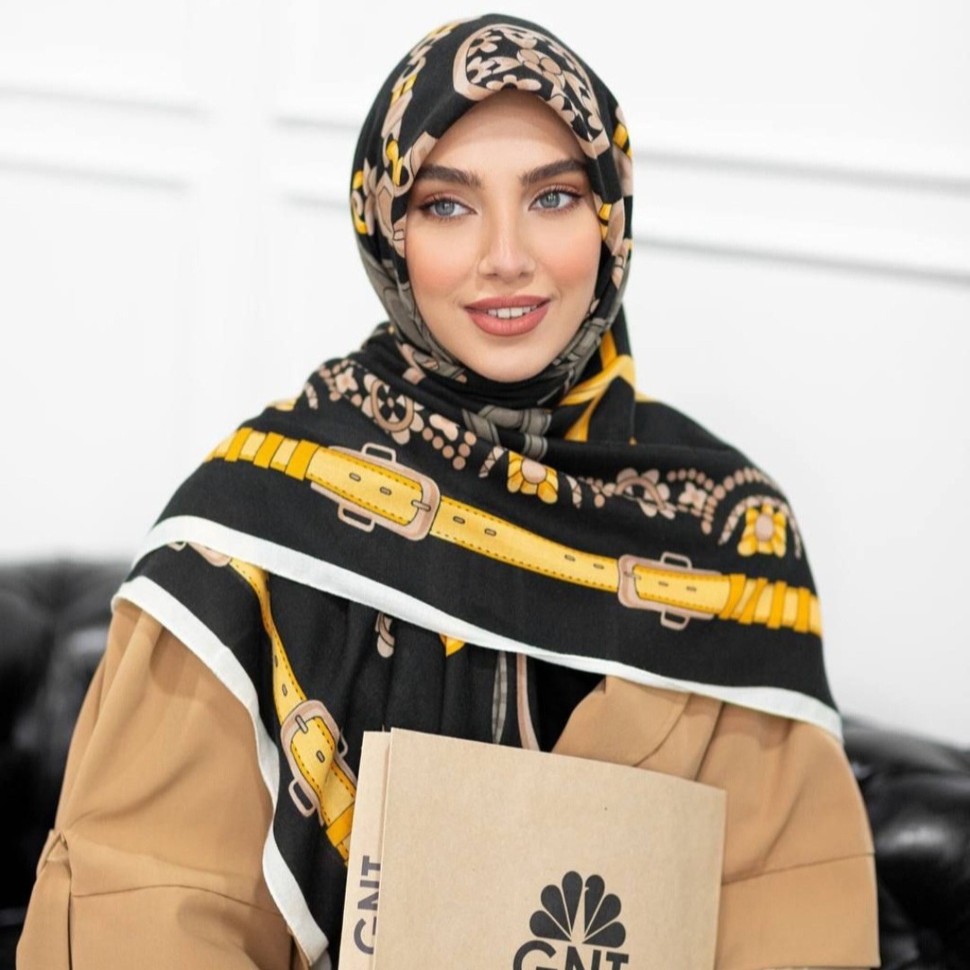 روسری نخ پنبه منگوله دار 5 قواره 140 ایستایی خیلی خوبی داره اصلا سُرنمیخوره